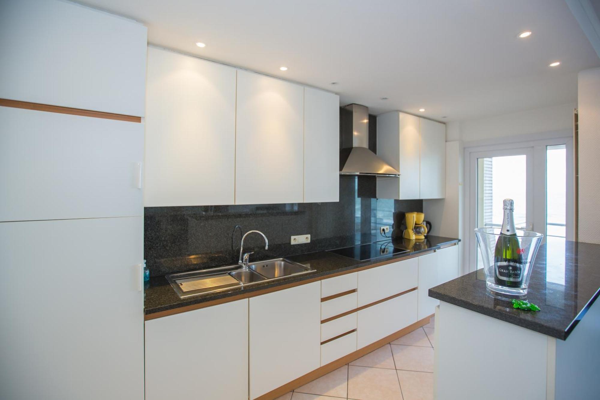 Bright Apartment With Sea View Ostend Exterior photo